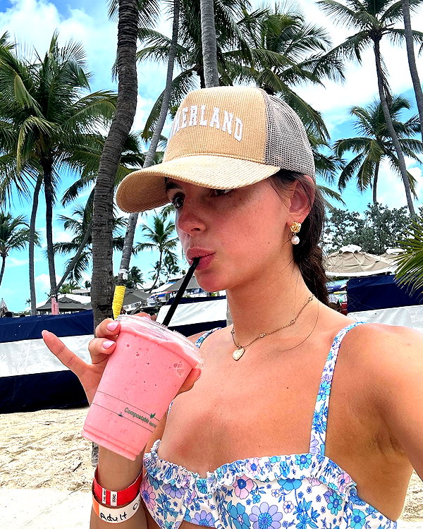 savannahraedemers instagram image archive image