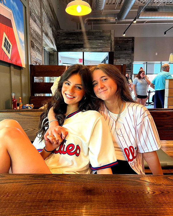 savannahraedemers instagram image archive image