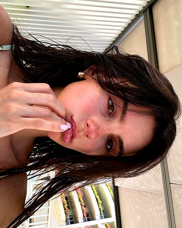 savannahraedemers instagram image archive image