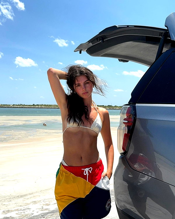 savannahraedemers instagram image archive image