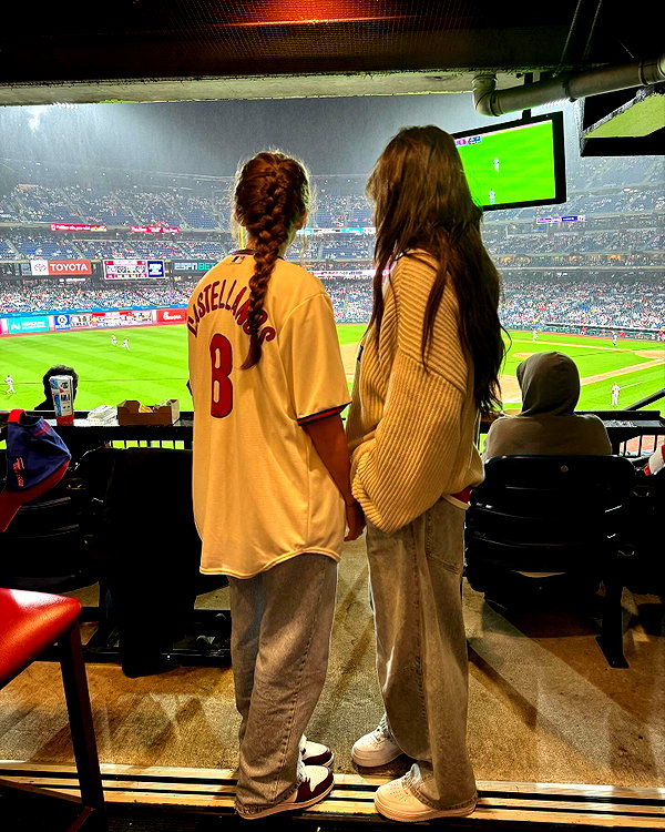 savannahraedemers instagram image archive image