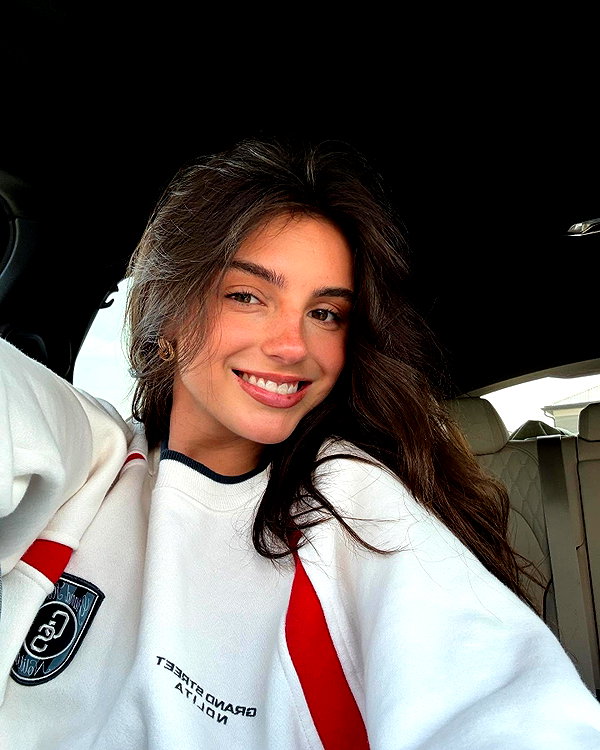 savannahraedemers instagram image archive image