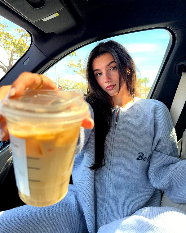 savannahraedemers instagram image archive image