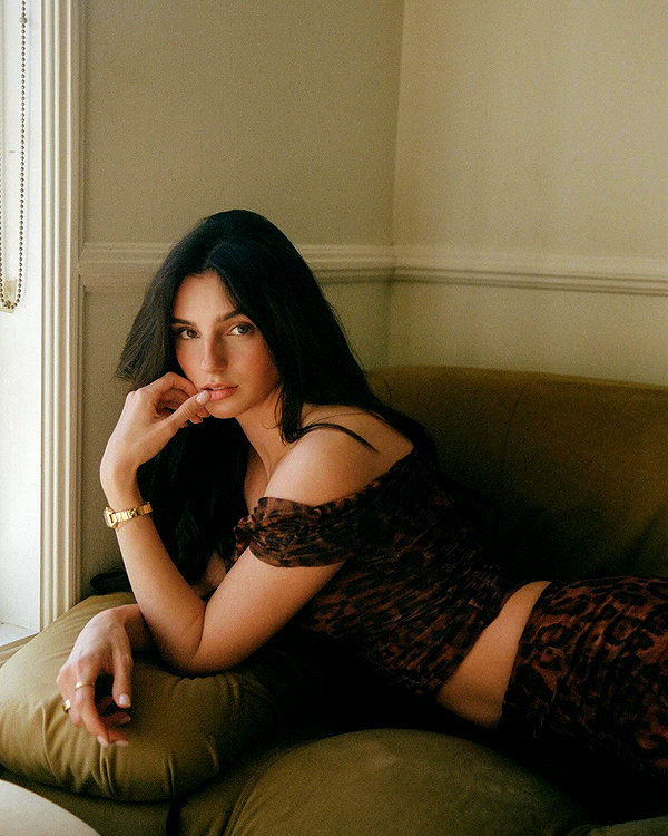 savannahraedemers instagram image archive image