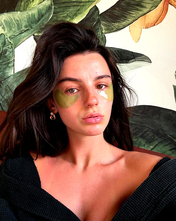 savannahraedemers instagram image archive image