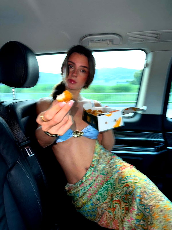 savannahraedemers instagram image archive image