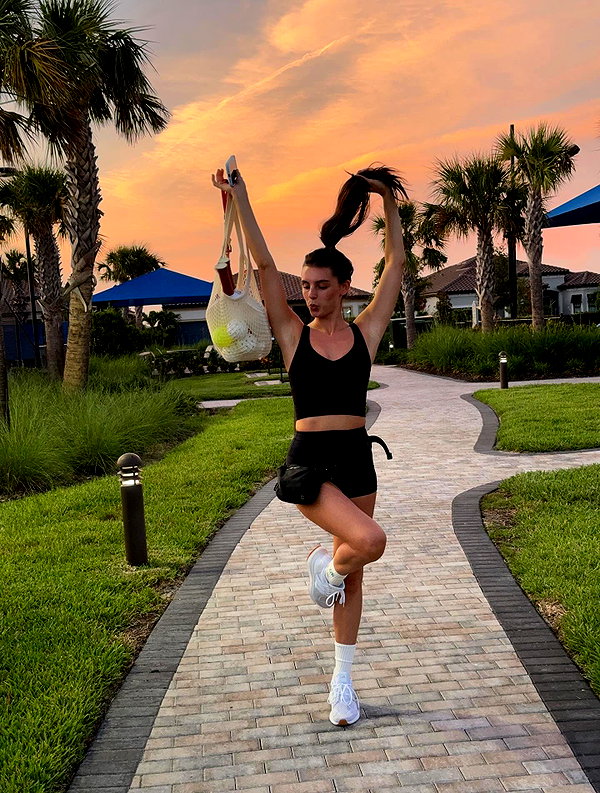 savannahraedemers instagram image archive image