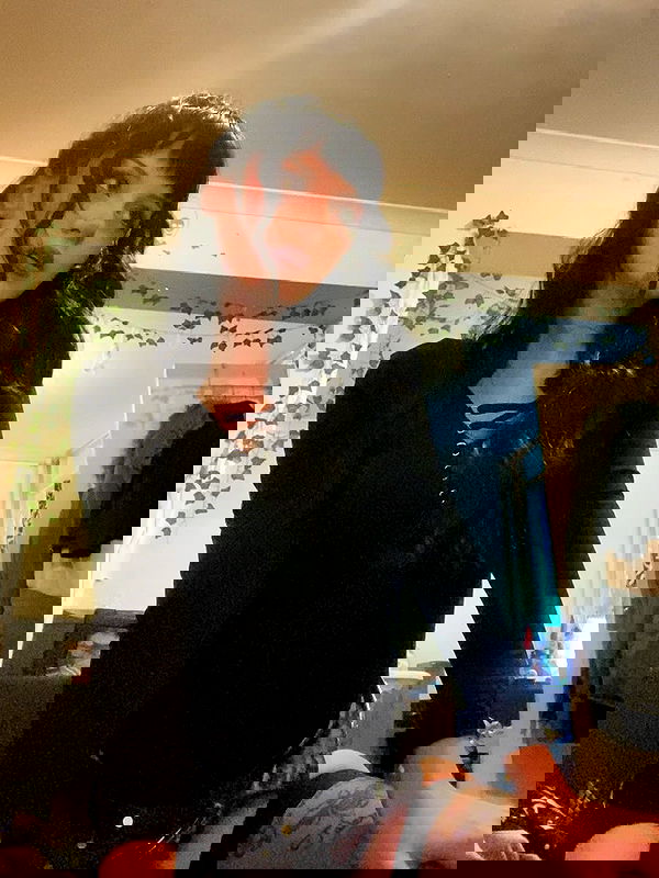 scarlett_ichor image ~ Altpins