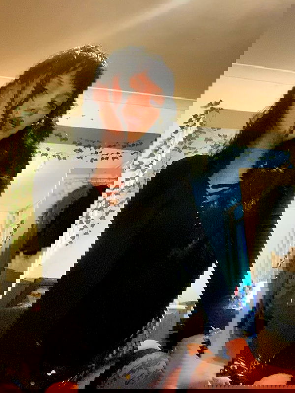 scarlett_ichor image ~ Altpins