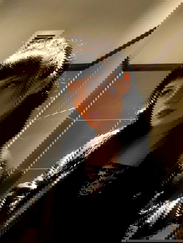 scarlett_ichor image ~ Altpins