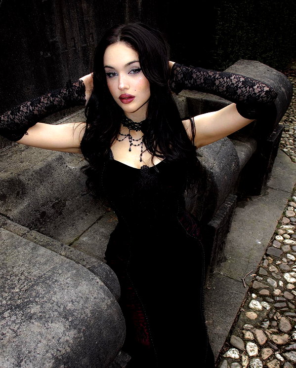 scarlettzofi instagram image archive image