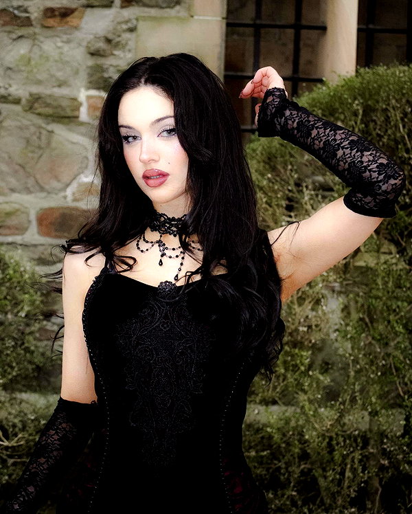 scarlettzofi instagram image archive image