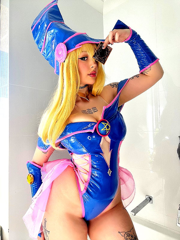 scruffydoomergirl instagram image archive image