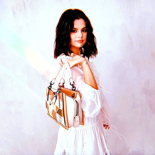 selenagomez instagram image archive image