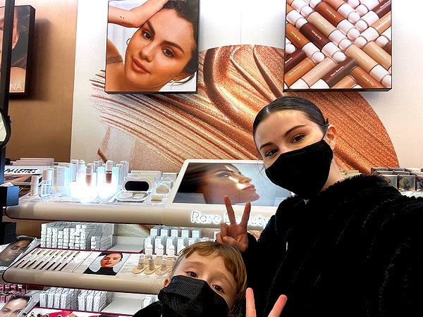 selenagomez instagram image archive image