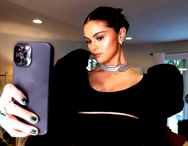 selenagomez instagram image archive image
