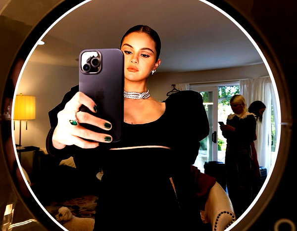 selenagomez instagram image archive image