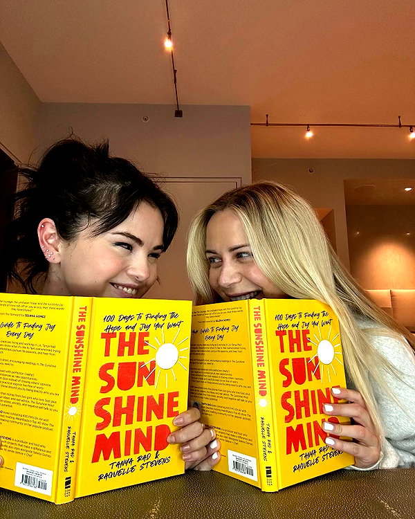 selenagomez instagram image archive image