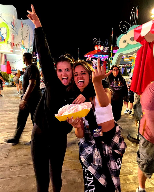 selenagomez instagram image archive image