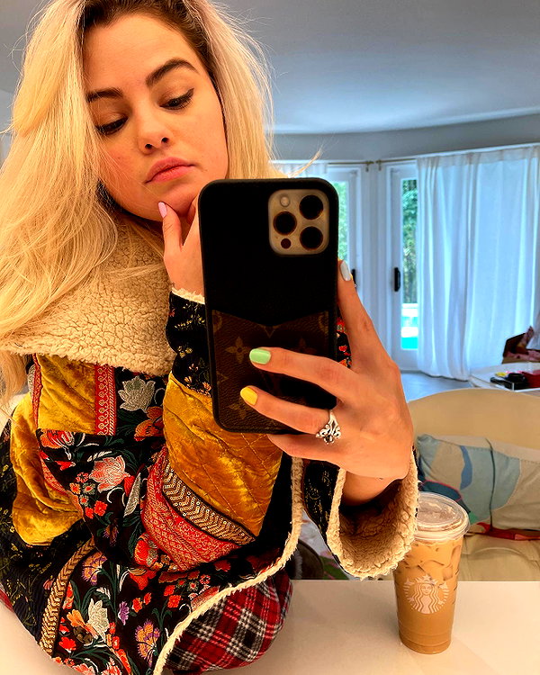 selenagomez instagram image archive image
