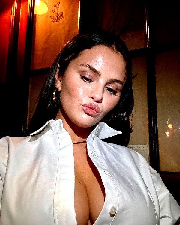 selenagomez instagram image archive image