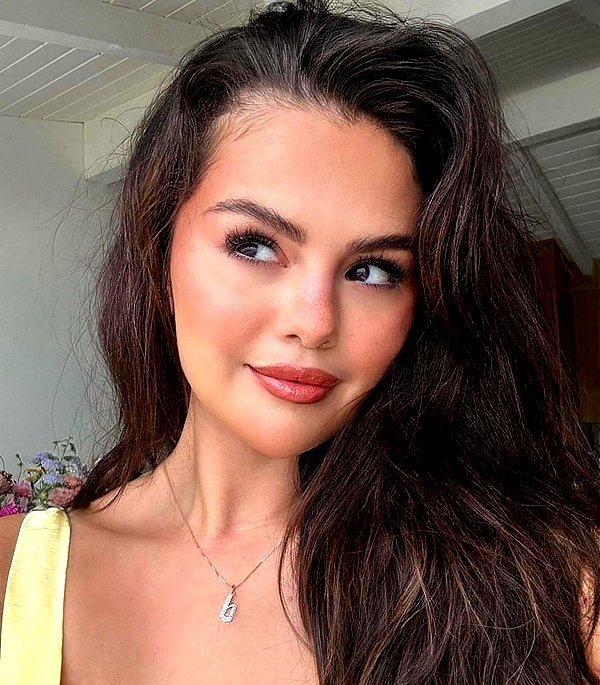 selenagomez instagram image archive image