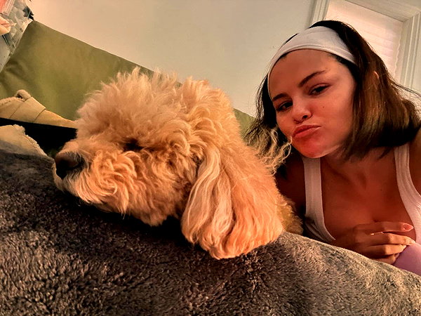 selenagomez instagram image archive image