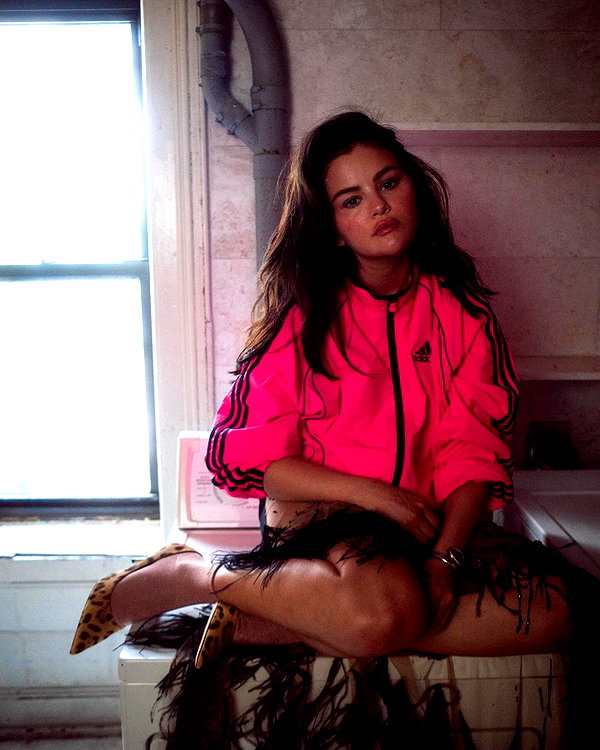 selenagomez instagram image archive image