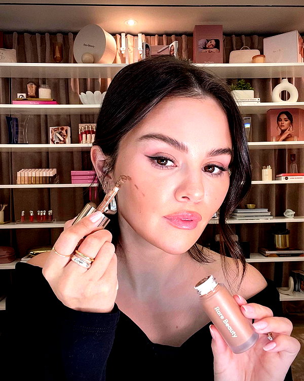 selenagomez instagram image archive image