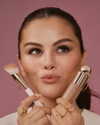 selenagomez Altpins Profile Picture