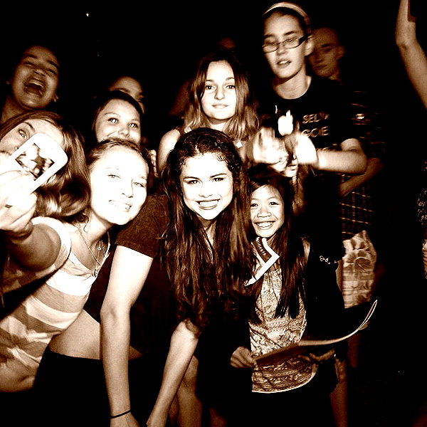 selenagomez instagram image archive image