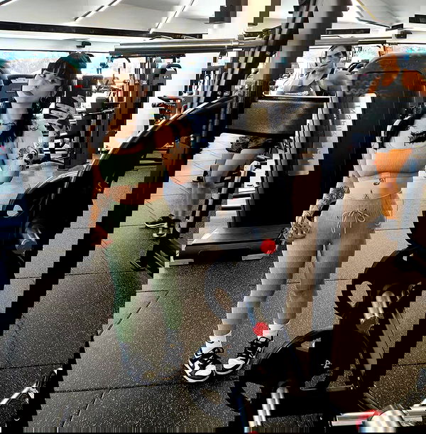 shanikaneko image ~ Altpins