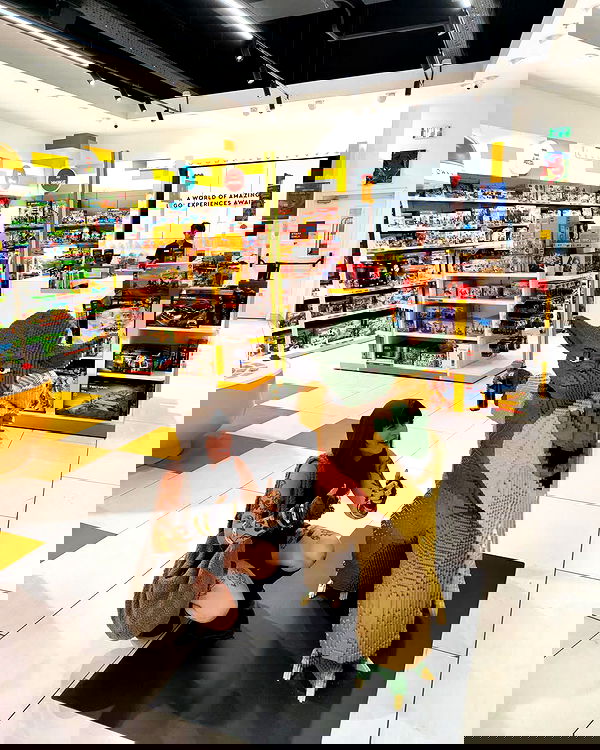 shanikaneko image ~ Altpins