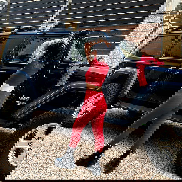 shanikaneko image ~ Altpins