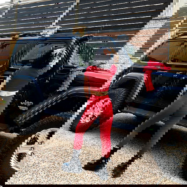 shanikaneko image ~ Altpins