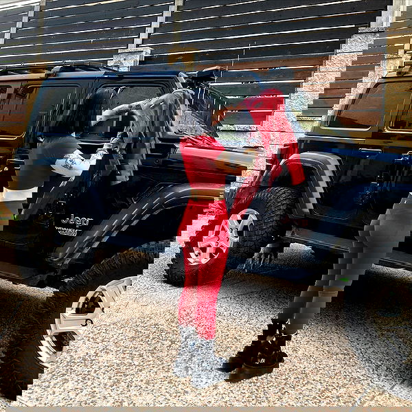 shanikaneko image ~ Altpins