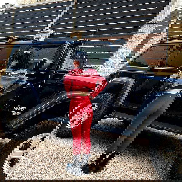 shanikaneko image ~ Altpins