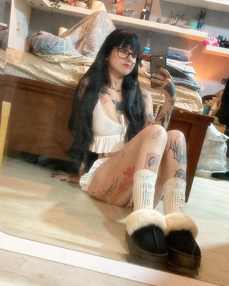 shanikaneko instagram image archive image