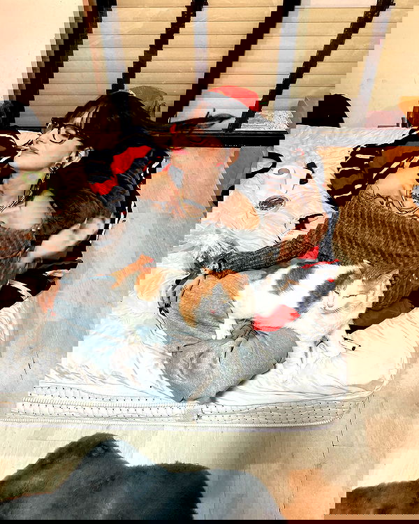 shanikaneko image ~ Altpins