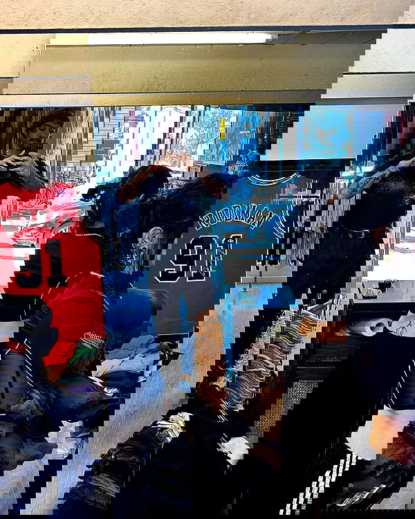 shanikaneko image ~ Altpins