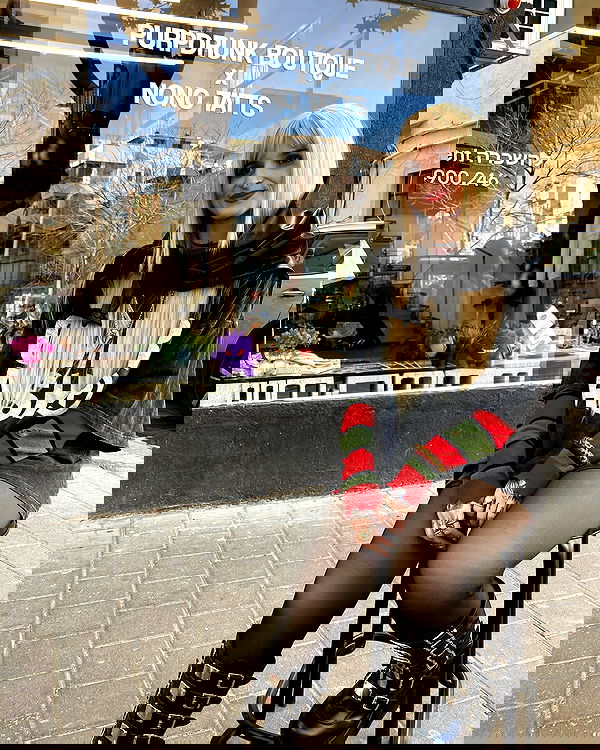 shanikaneko image ~ Altpins