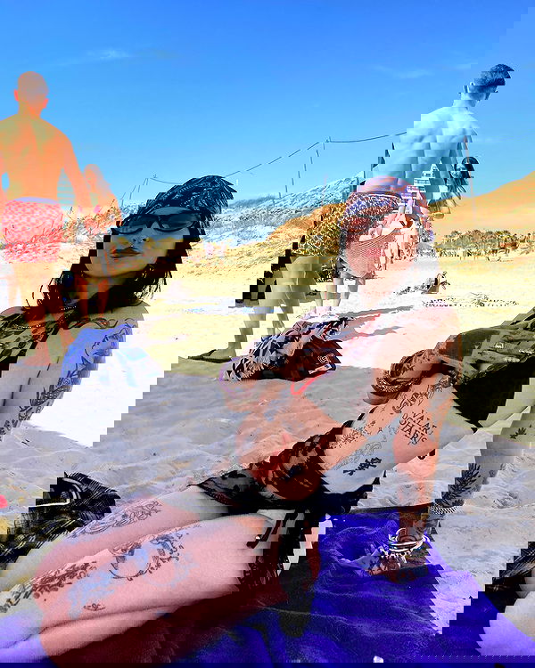 shanikaneko image ~ Altpins