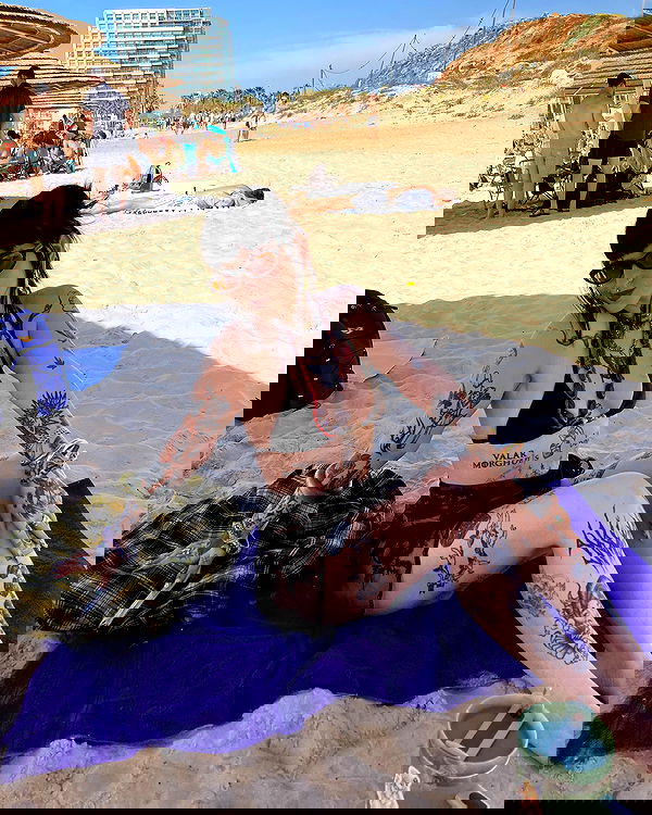 shanikaneko image ~ Altpins