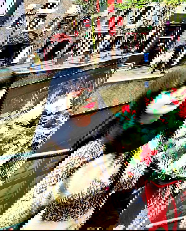 shanikaneko image ~ Altpins