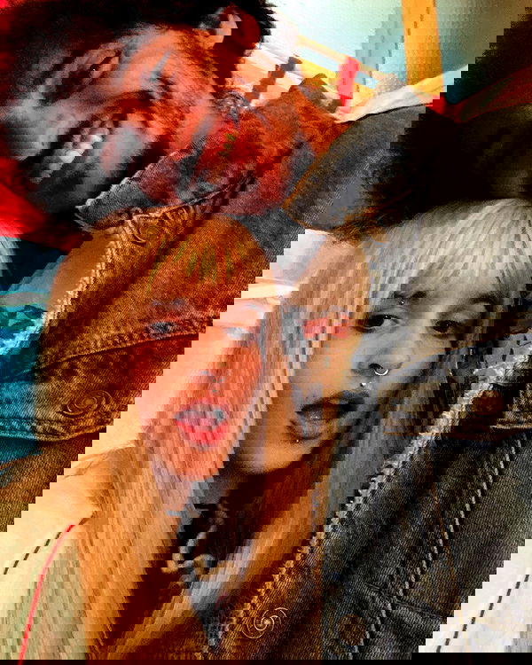 shanikaneko image ~ Altpins