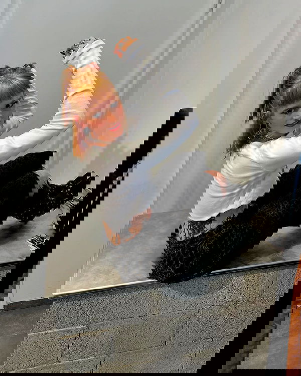 shanikaneko image ~ Altpins