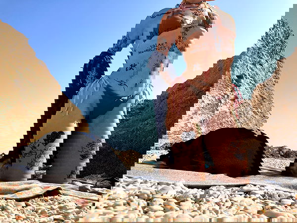 shanikaneko image ~ Altpins