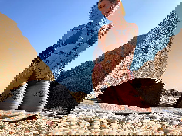 shanikaneko image ~ Altpins