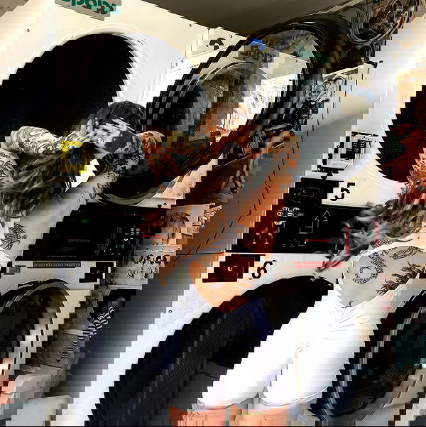 shanikaneko image ~ Altpins