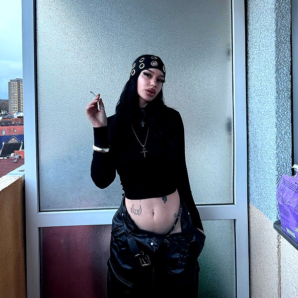 shawtysuzi instagram image archive image